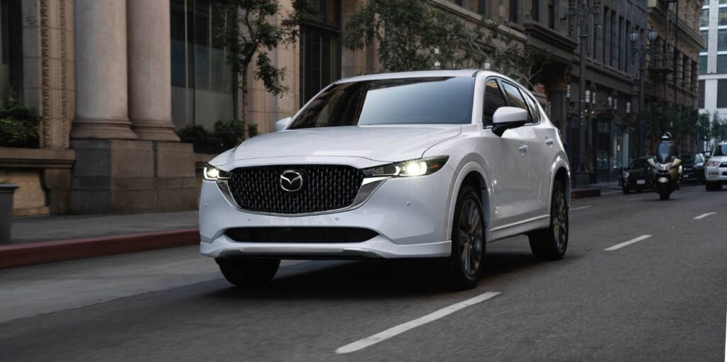 Mazda CX-5 – Stylish and Safe Compact SUV