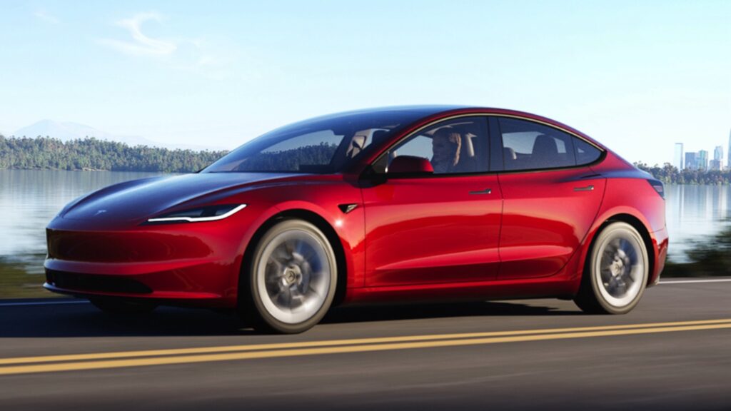 Tesla Model 3 Standard Range Plus 2024 Model